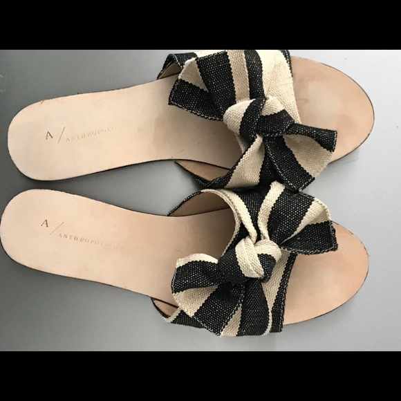 Ladies sandals/ slide style - Picture 3 of 8